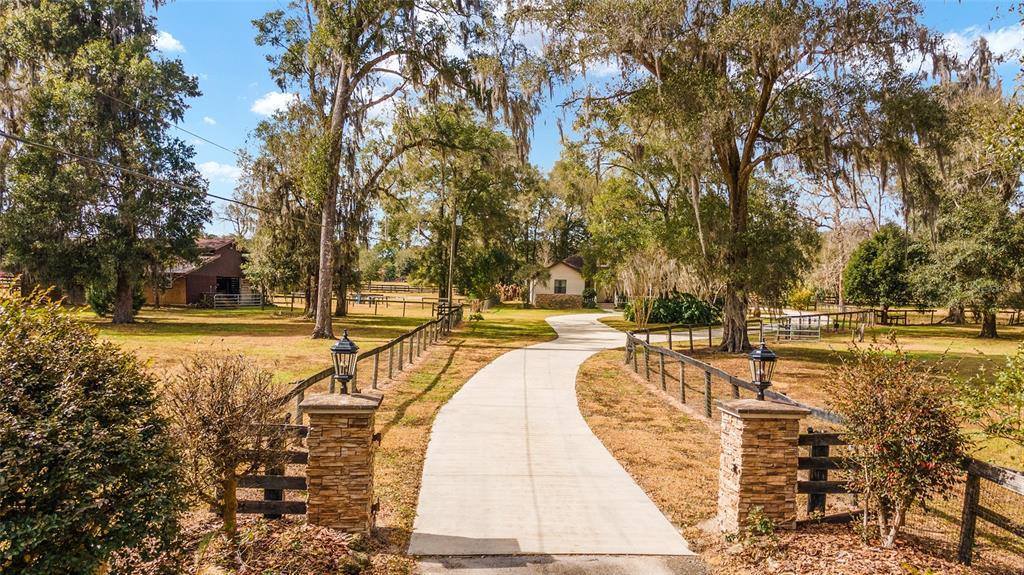 118 NW 62nd Street, Ocala, FL 34475