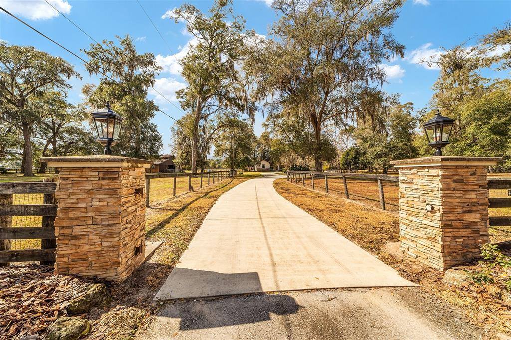 118 NW 62nd Street, Ocala, FL 34475