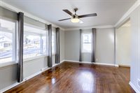 2705 S 42 St, Omaha, NE 68105