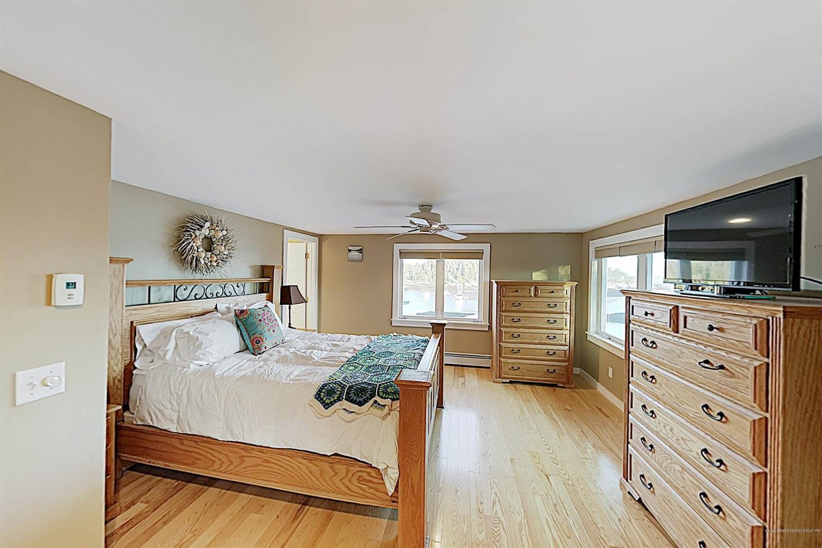 270 E Schoodic Drive, Gouldsboro, ME 04607