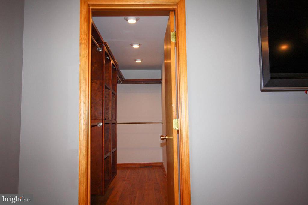 28533 Cave Neck Road, Milton, DE 19968