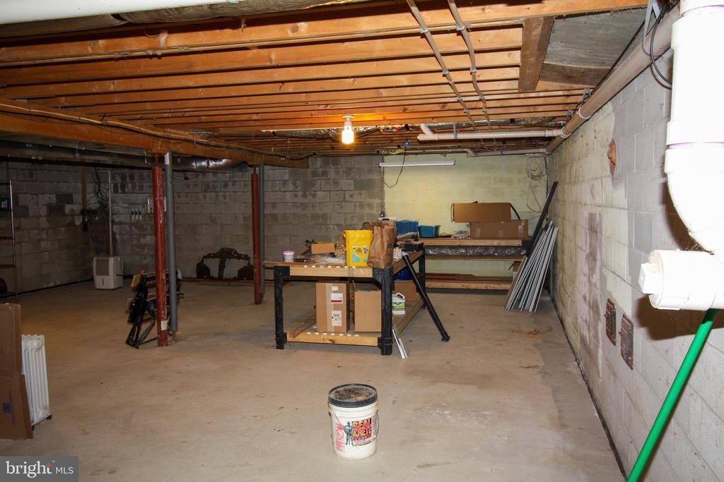 28533 Cave Neck Road, Milton, DE 19968