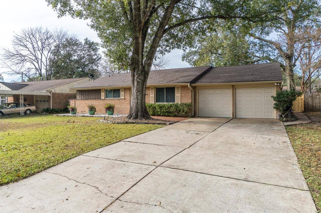 3019 Helberg Road, Houston, TX 77092