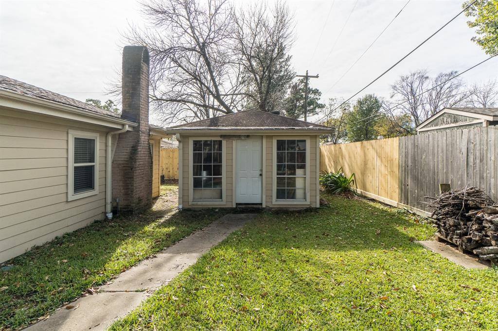 3019 Helberg Road, Houston, TX 77092