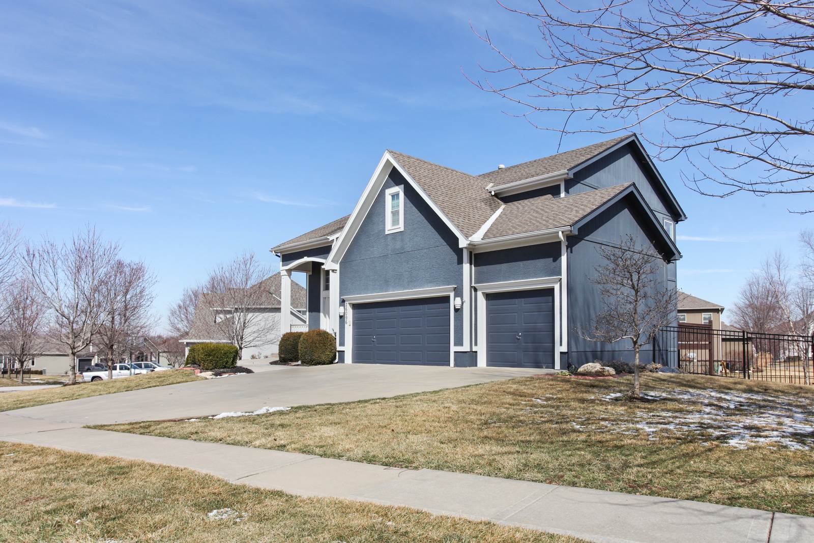 26096 W 150th Terrace, Olathe, KS 66061