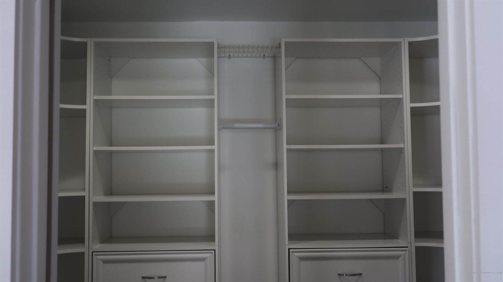 50 Hunt Road, Belfast, ME 04915