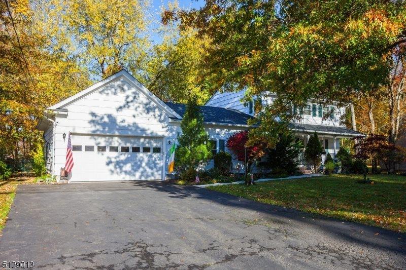 101 Columbia Ave, Berkeley Heights, NJ 07922