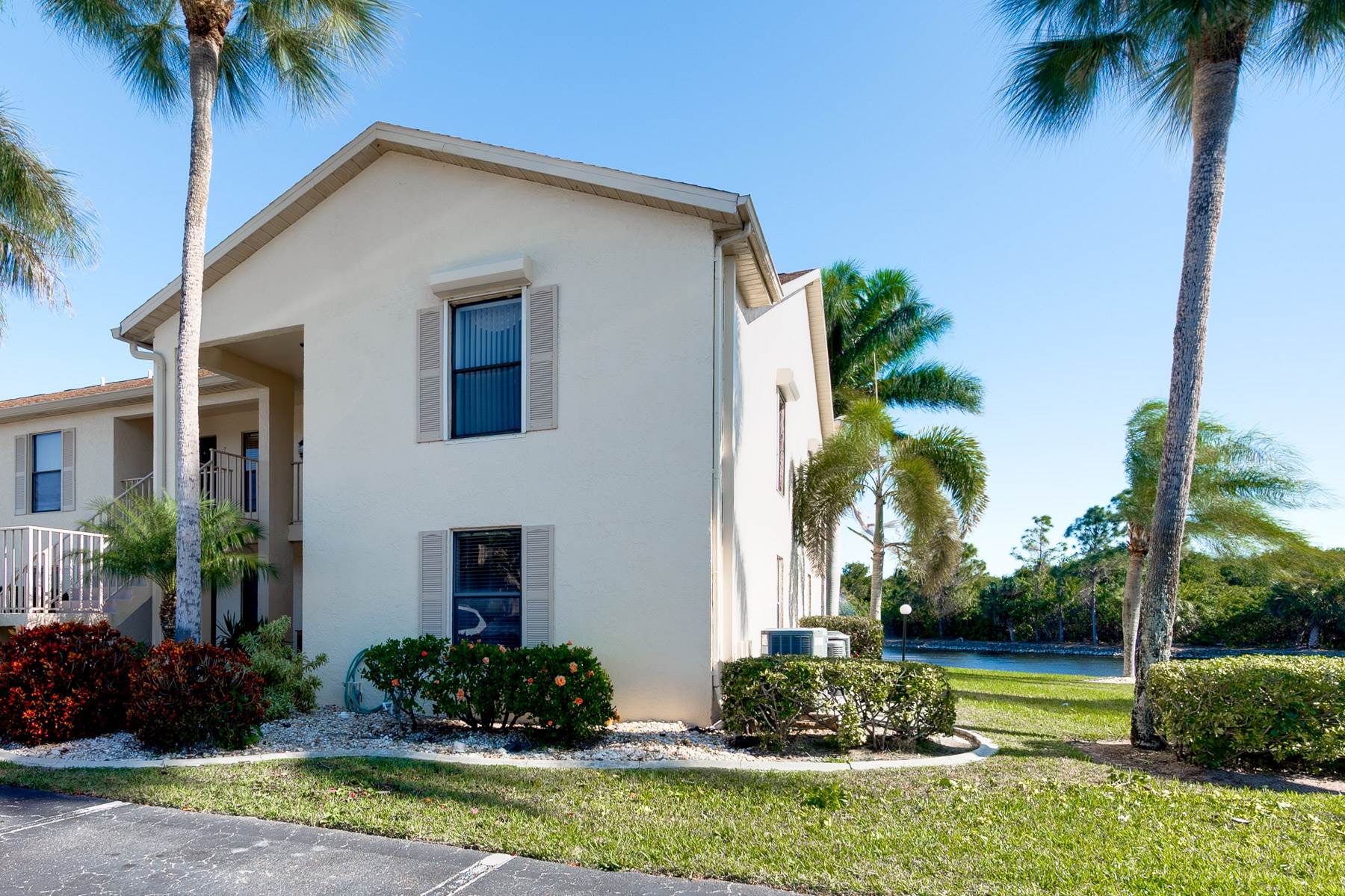 15000 Arbor Lakes Drive East, #4, North Fort Myers, FL 33917