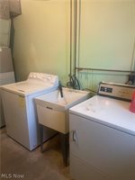 245 Harold Lane, Campbell, OH 44405