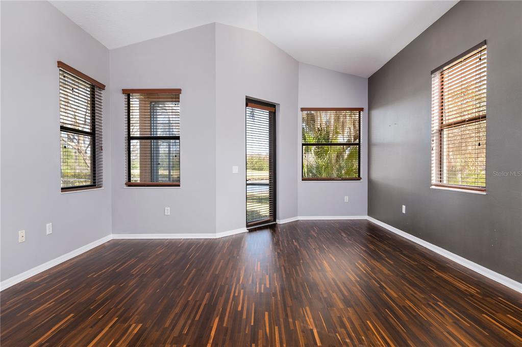 6747 Tailfeather Way, Bradenton, FL 34203