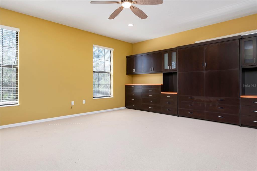 6747 Tailfeather Way, Bradenton, FL 34203