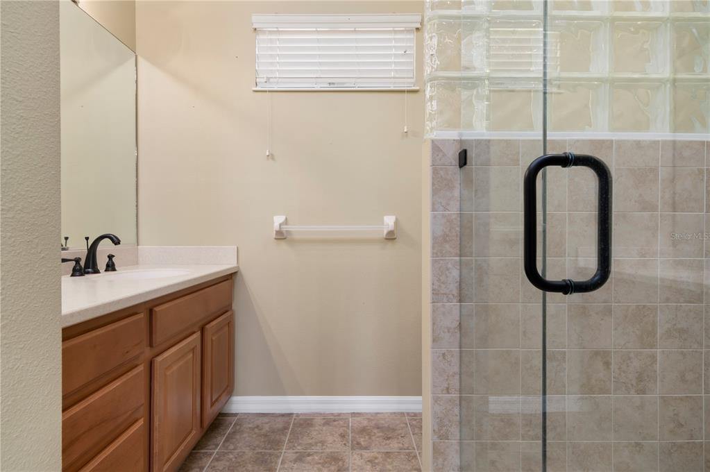 6747 Tailfeather Way, Bradenton, FL 34203