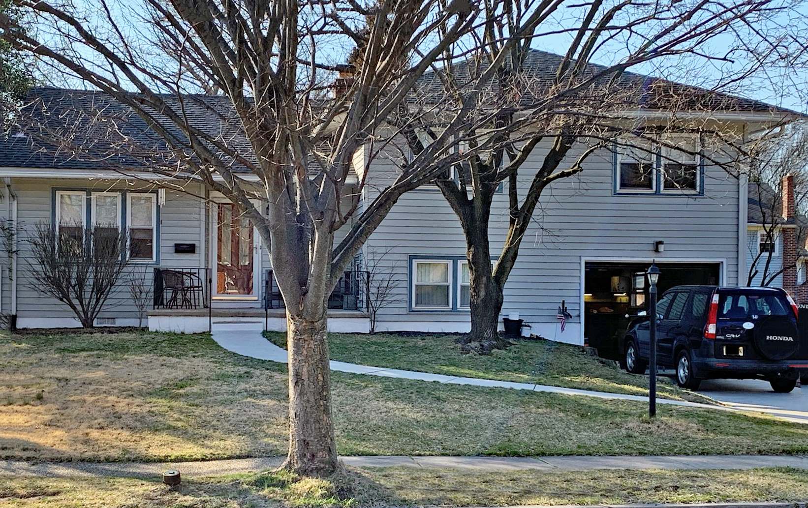 110 Kenwood Dr, Cherry Hill, NJ 08034