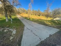 19415 Moon Ridge Road, Hidden Valley Lake, CA 95467