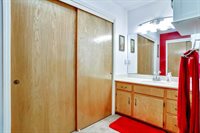 1100 Poppy Lane CIR, Hollister, CA 95023