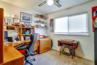 1100 Poppy Lane CIR, Hollister, CA 95023