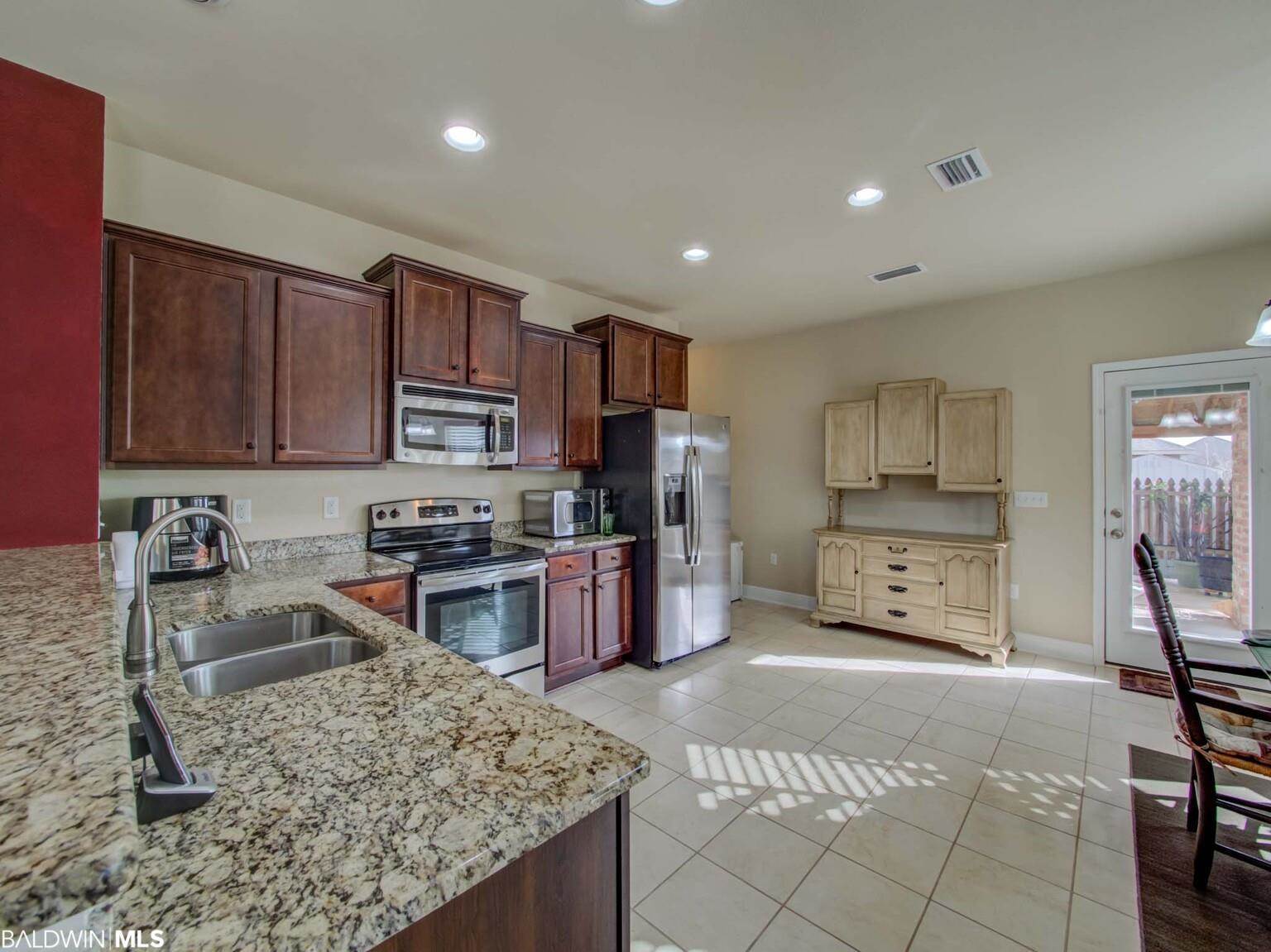 1883 Arcadia Drive, Foley, AL 36535