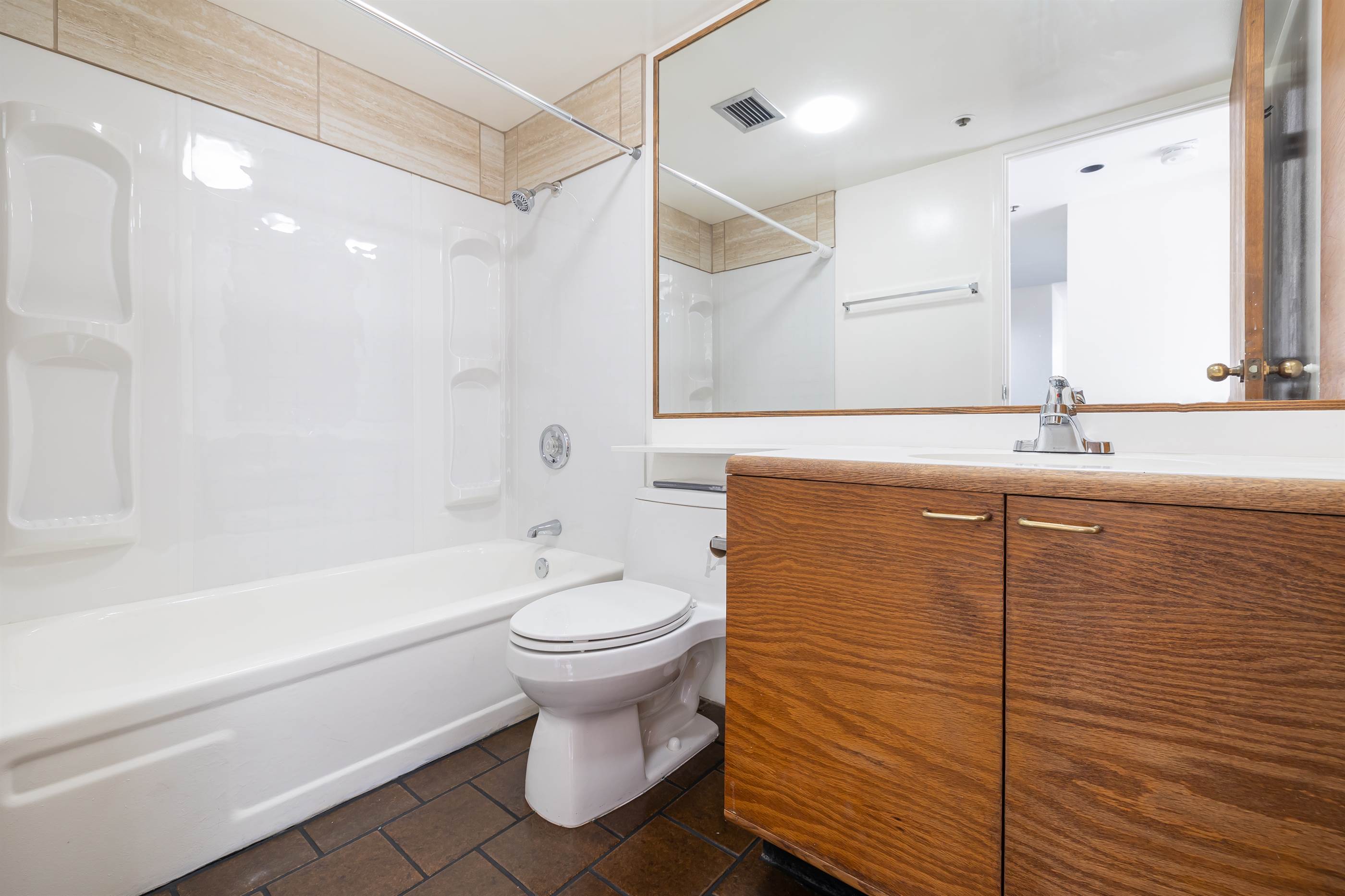 38 South Judd Street #12B, Honolulu, HI 96817