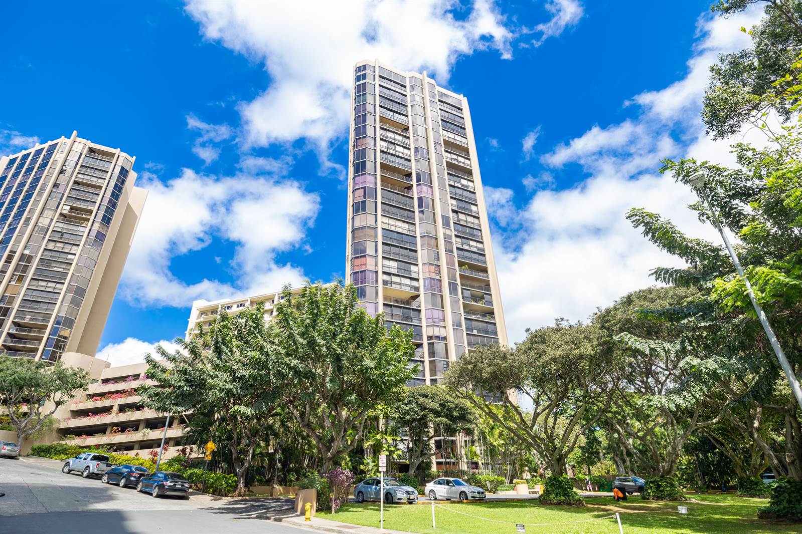38 South Judd Street #12B, Honolulu, HI 96817