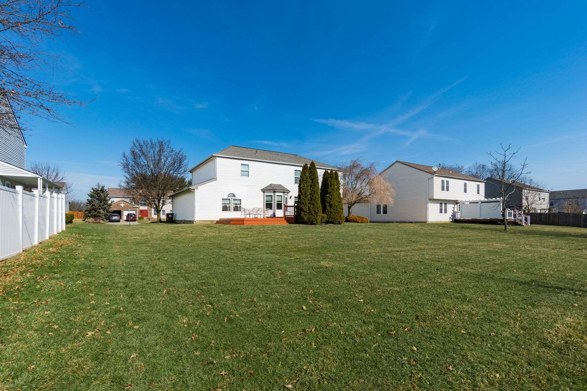 3514 Courtland Drive, Lewis Center, OH 43035