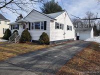 326 14th Street, Bangor, ME 04401