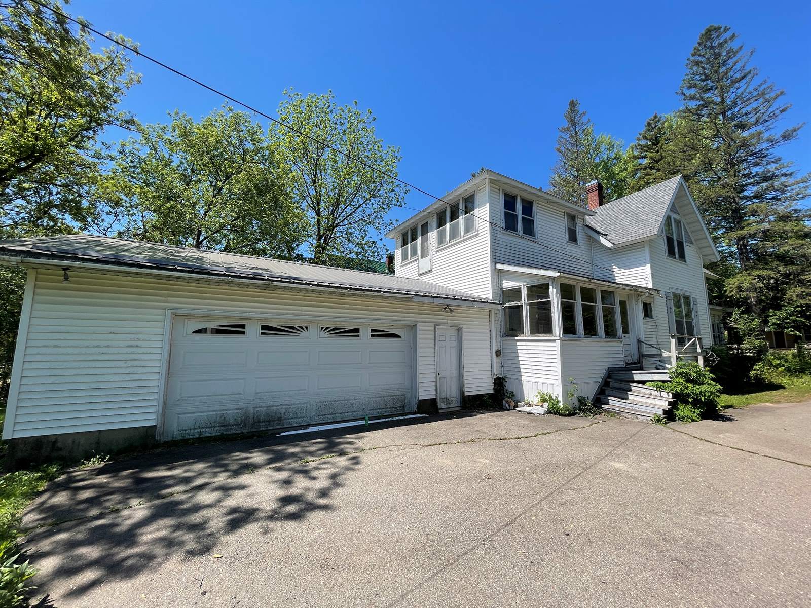 205 S Vine Avenue, Marshfield, WI 54449