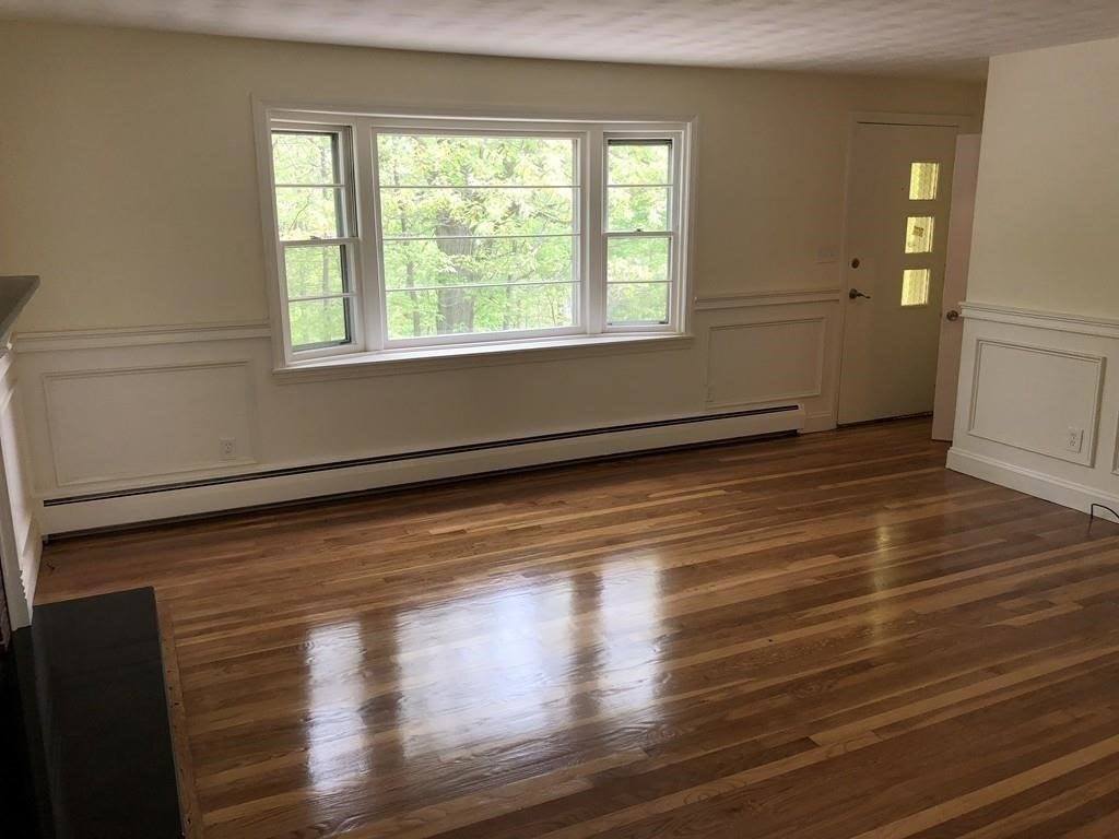 857 Grove, Worcester, MA 01605
