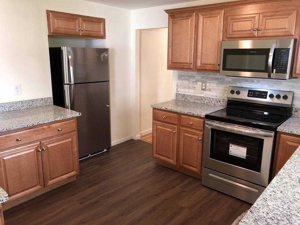 857 Grove, Worcester, MA 01605