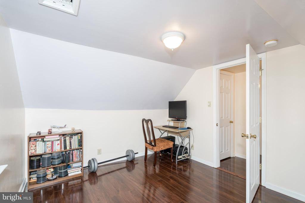 22 Martin Lane, Norwood, PA 19074