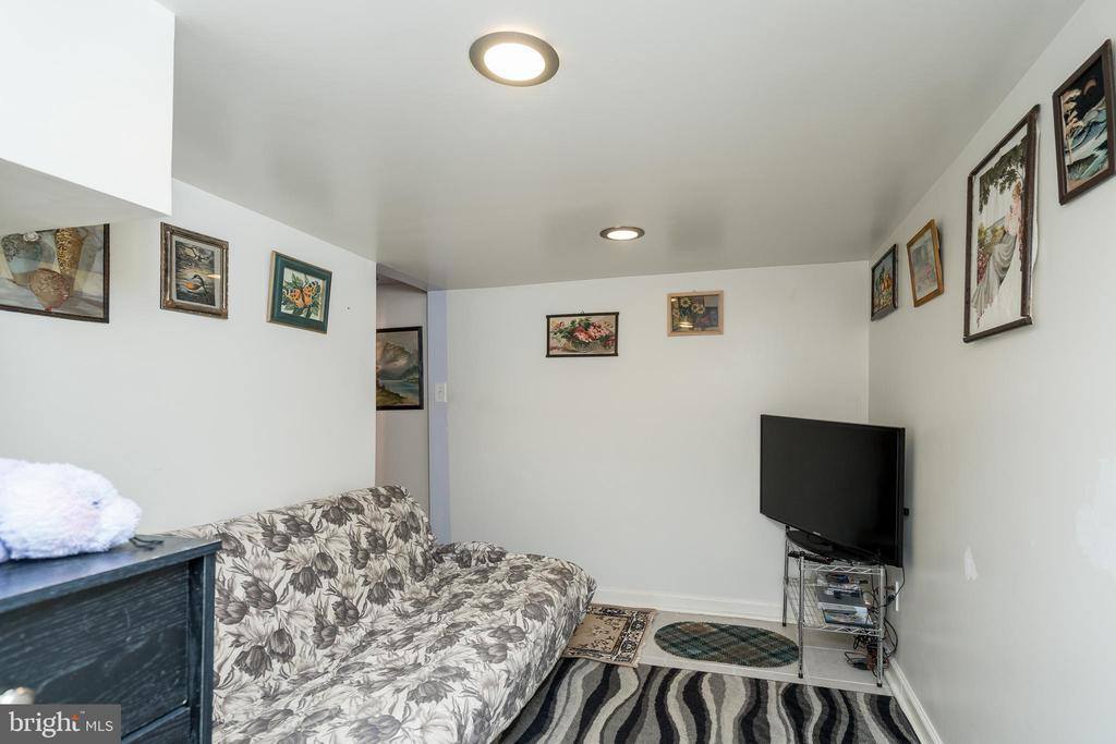 22 Martin Lane, Norwood, PA 19074