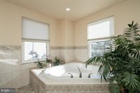 22 Martin Lane, Norwood, PA 19074