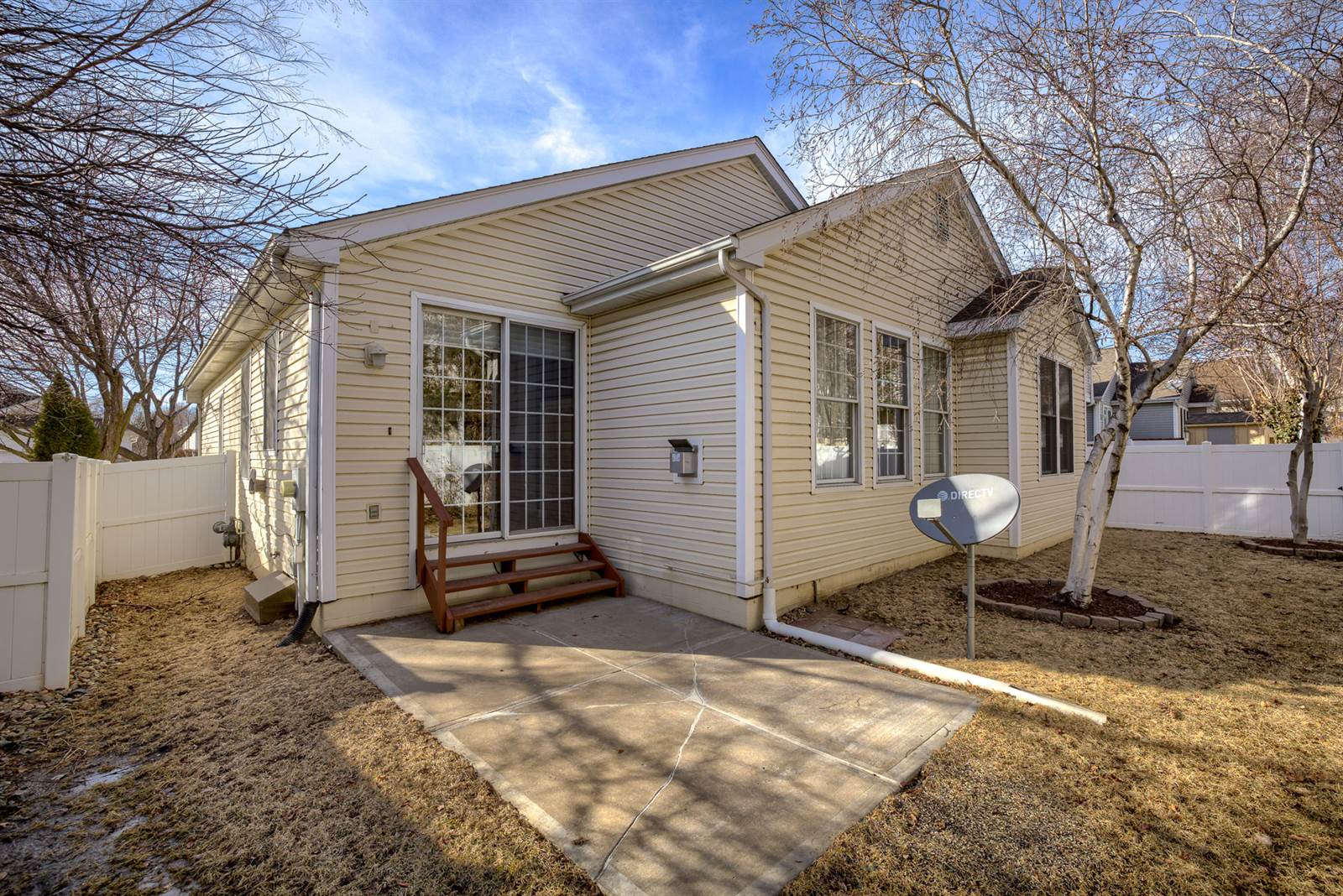 1823 S 172 Plaza, Omaha, NE 68130