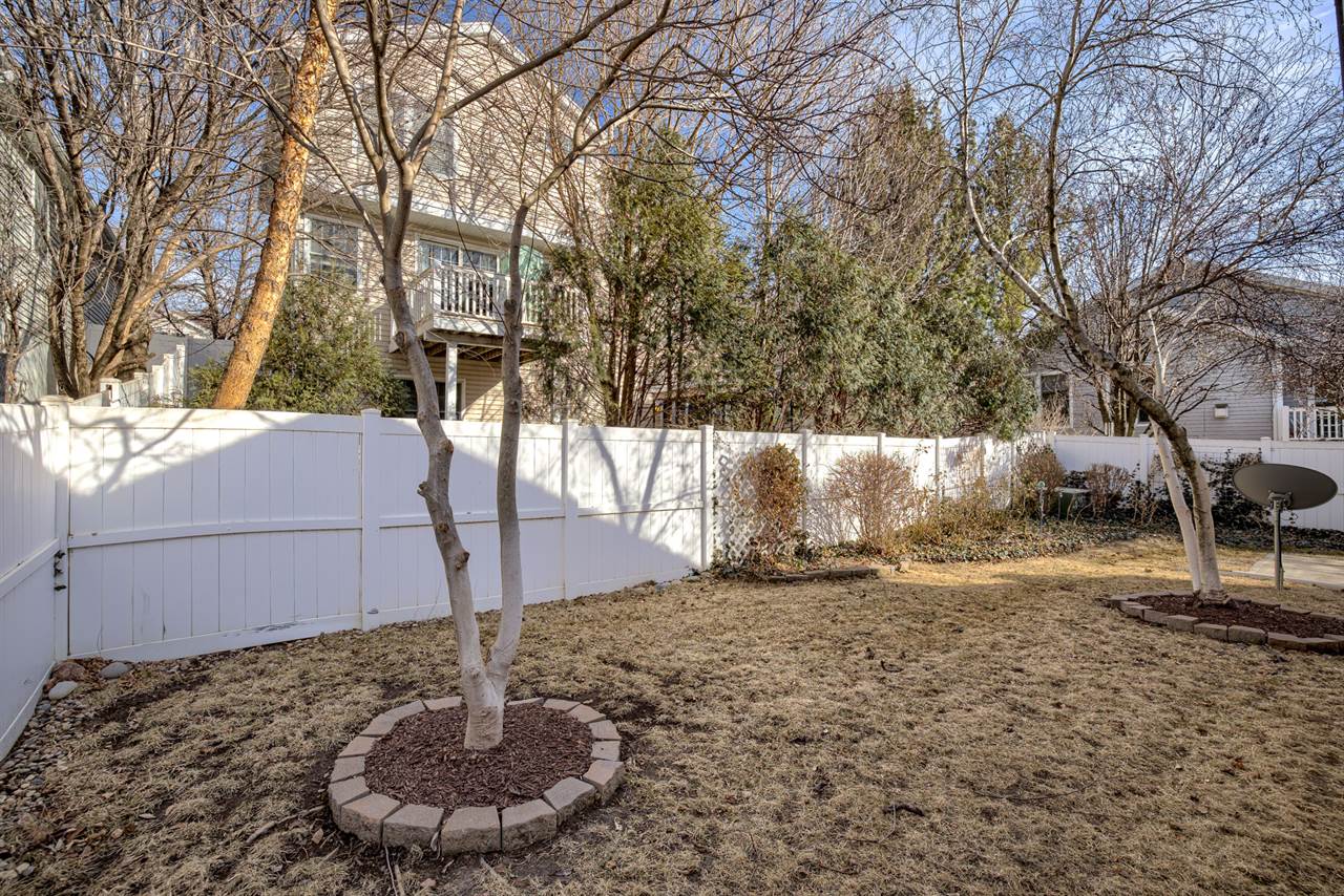 1823 S 172 Plaza, Omaha, NE 68130