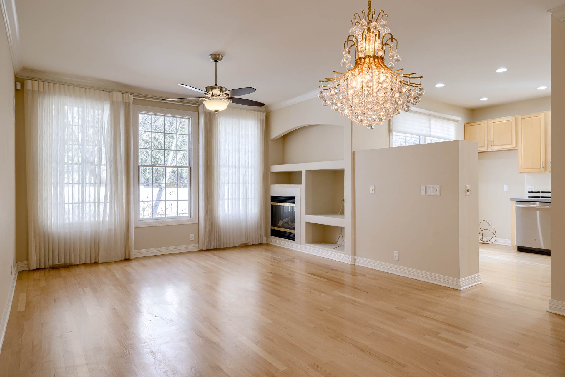 1823 S 172 Plaza, Omaha, NE 68130