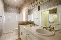 1823 S 172 Plaza, Omaha, NE 68130