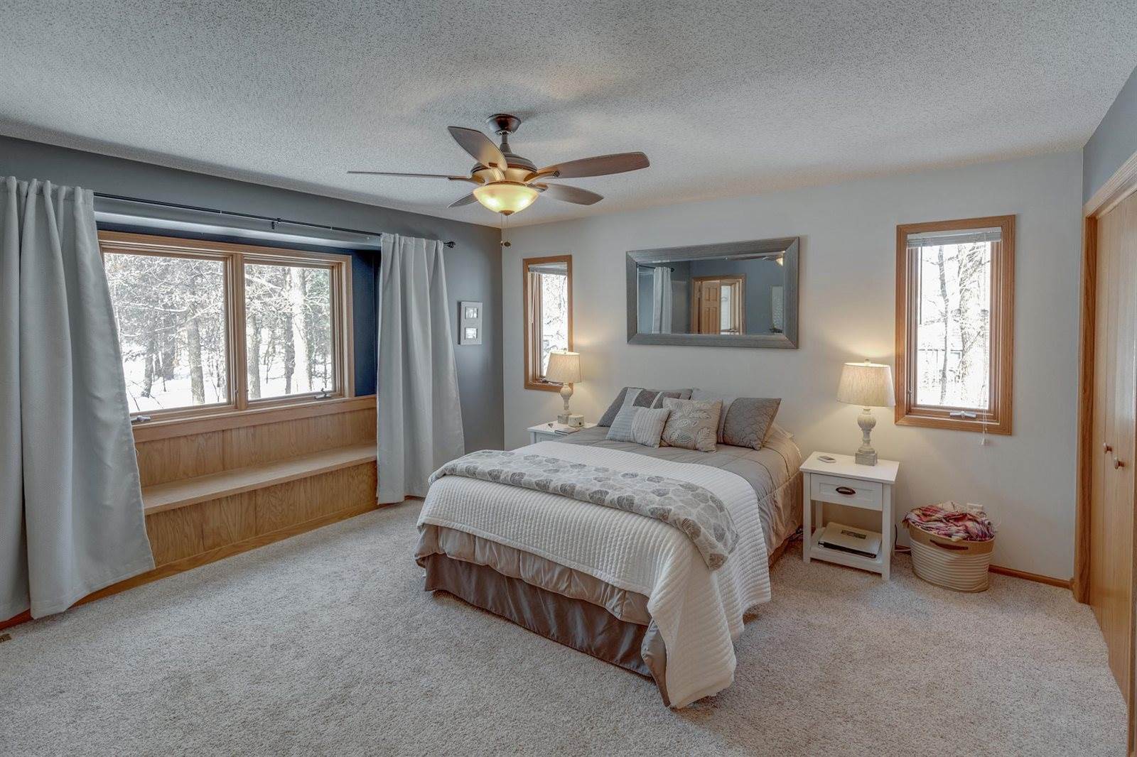 12813 Parkwood Drive, Baxter, MN 56425