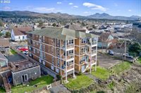 224 North Holladay Dr, Seaside, OR 97138