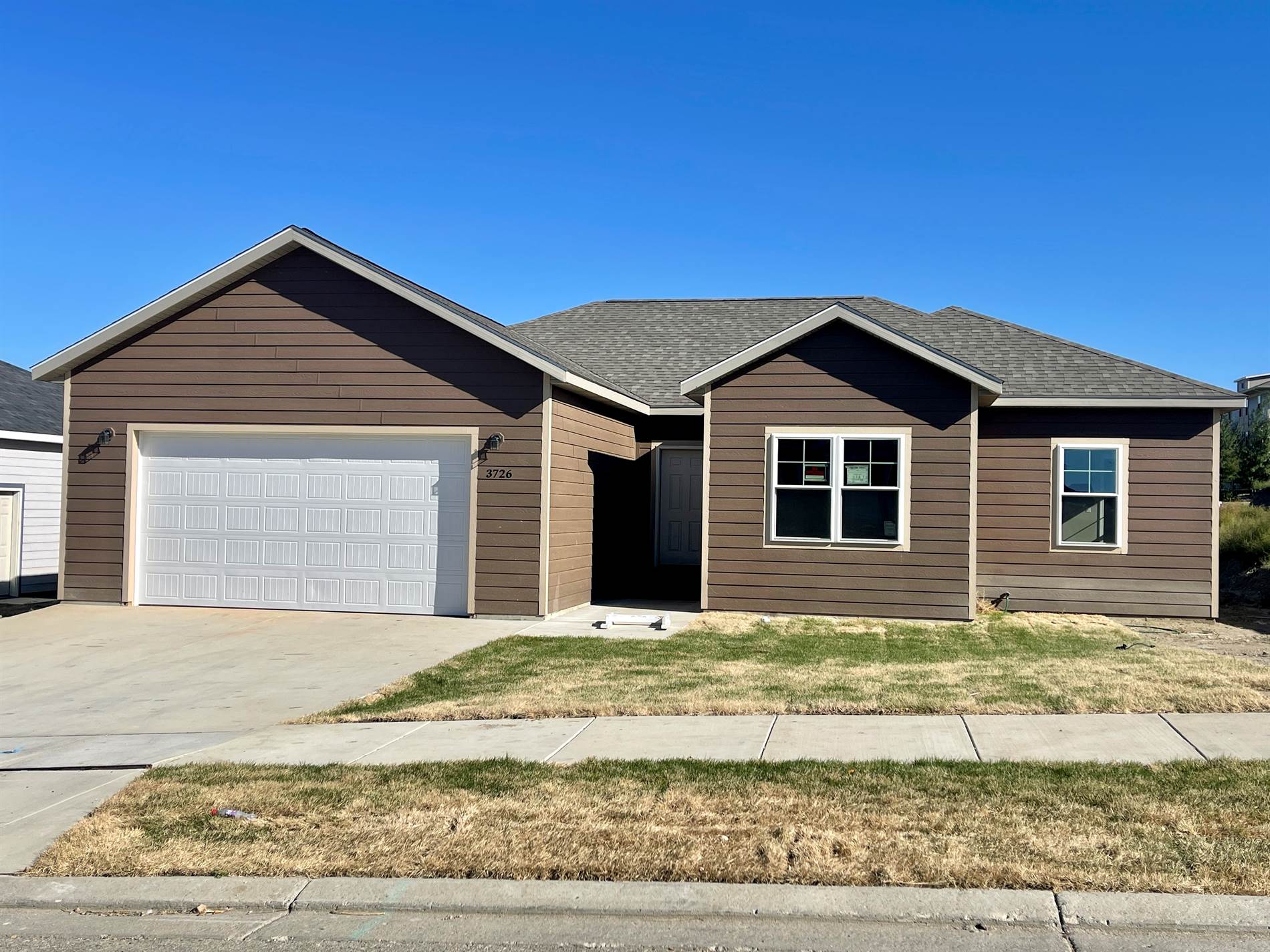 3726 Rocky Wagon Street, Williston, ND 58801