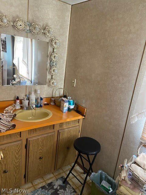 5650 Skyline Drive, Cambridge, OH 43725