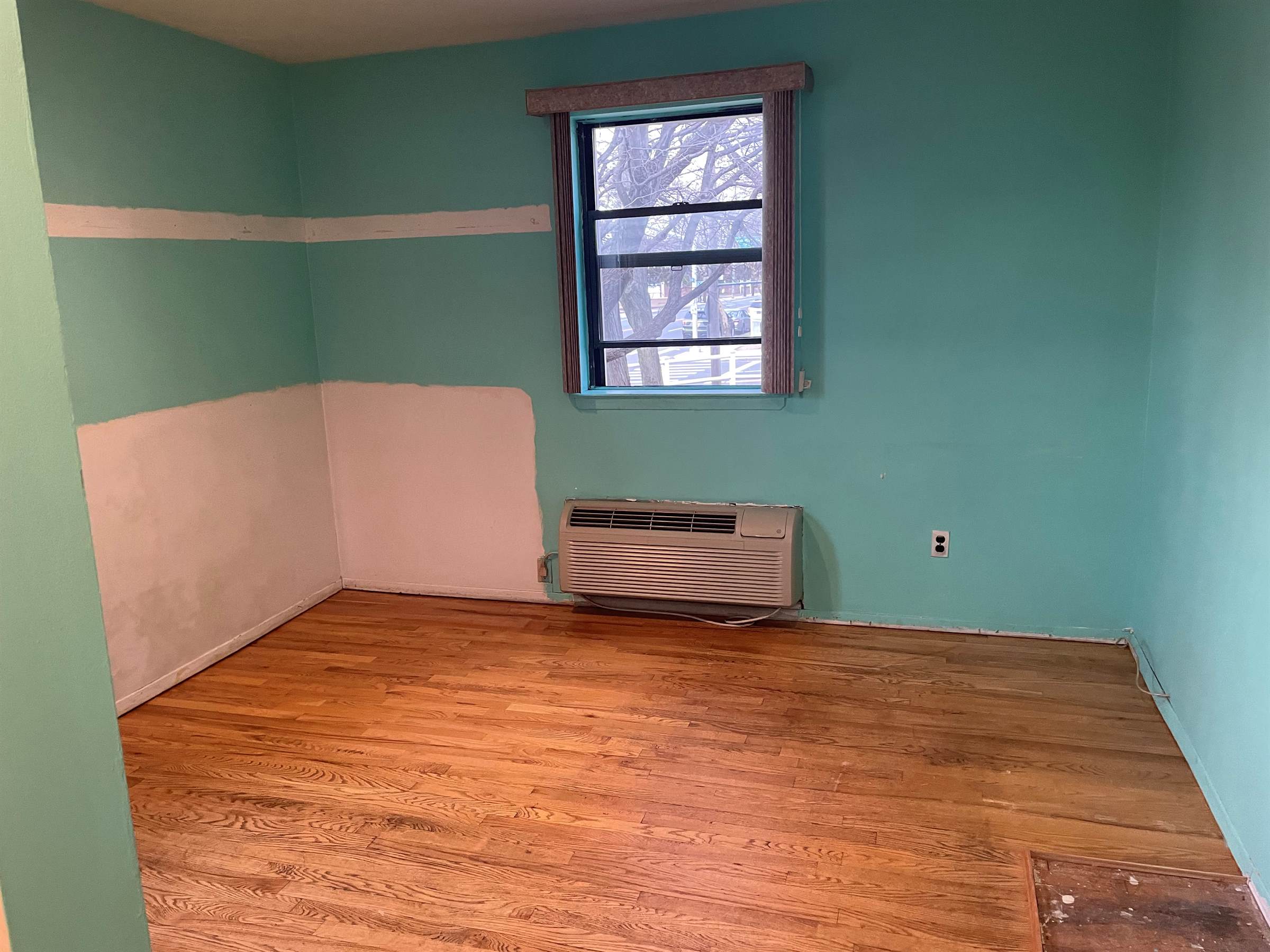 1347 Broadway, Hewlett, NY 11557