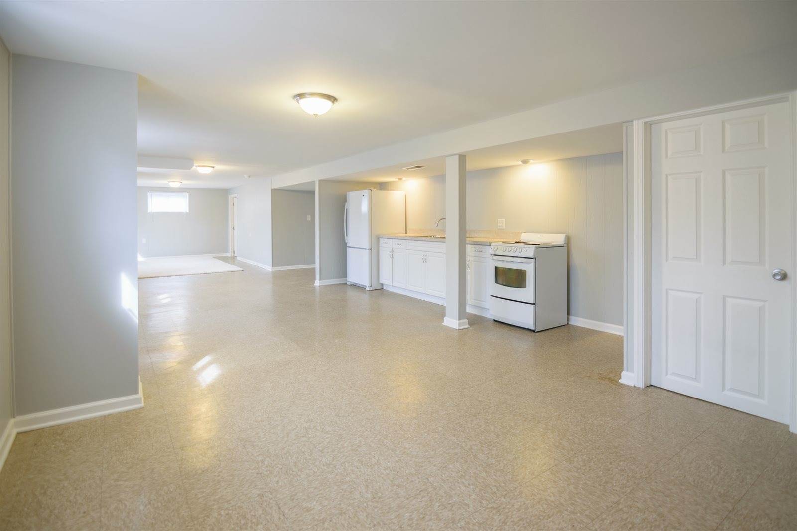 9800 South Washtenaw Avenue, Evergreen Park, IL 60805