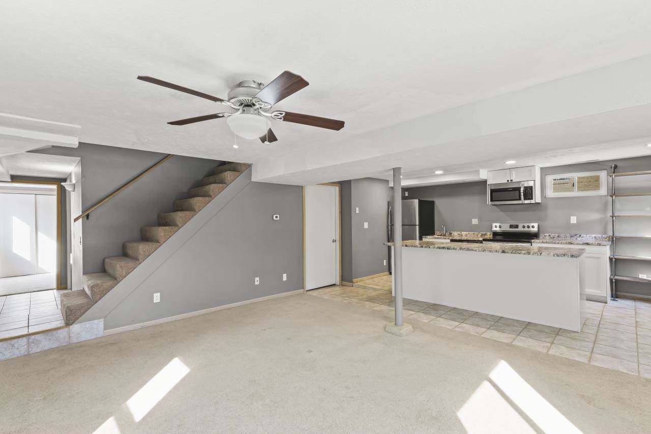 1407 N 58 St, Omaha, NE 68132