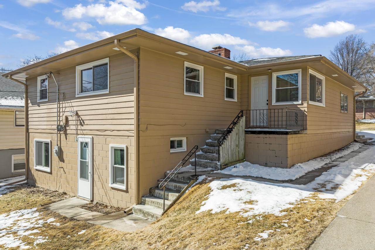 1407 N 58 St, Omaha, NE 68132