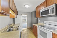 1407 N 58 St, Omaha, NE 68132