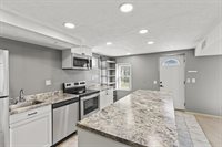 1407 N 58 St, Omaha, NE 68132