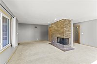 1407 N 58 St, Omaha, NE 68132