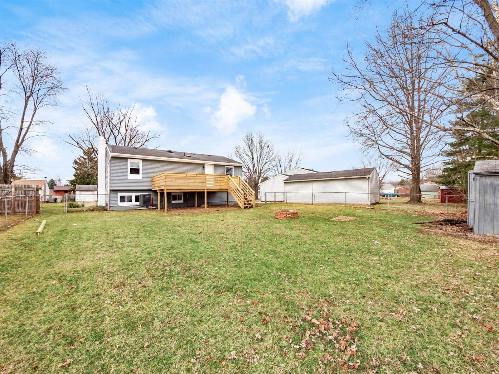 3734 Whetstone Drive, Groveport, OH 43125