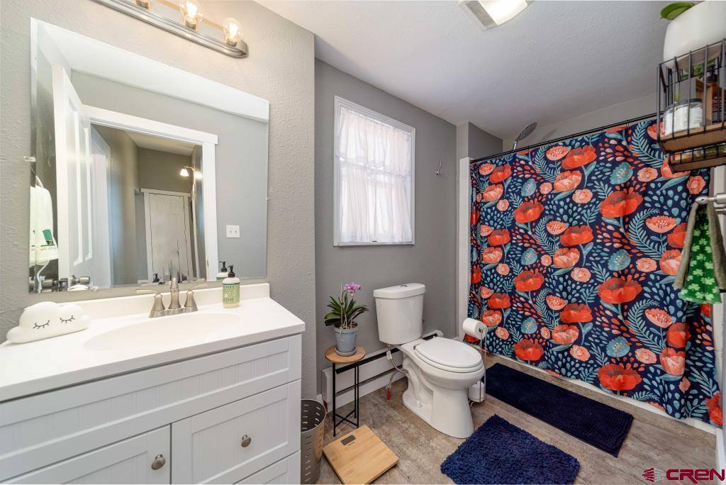 425 S 5th Street, Montrose, CO 81401