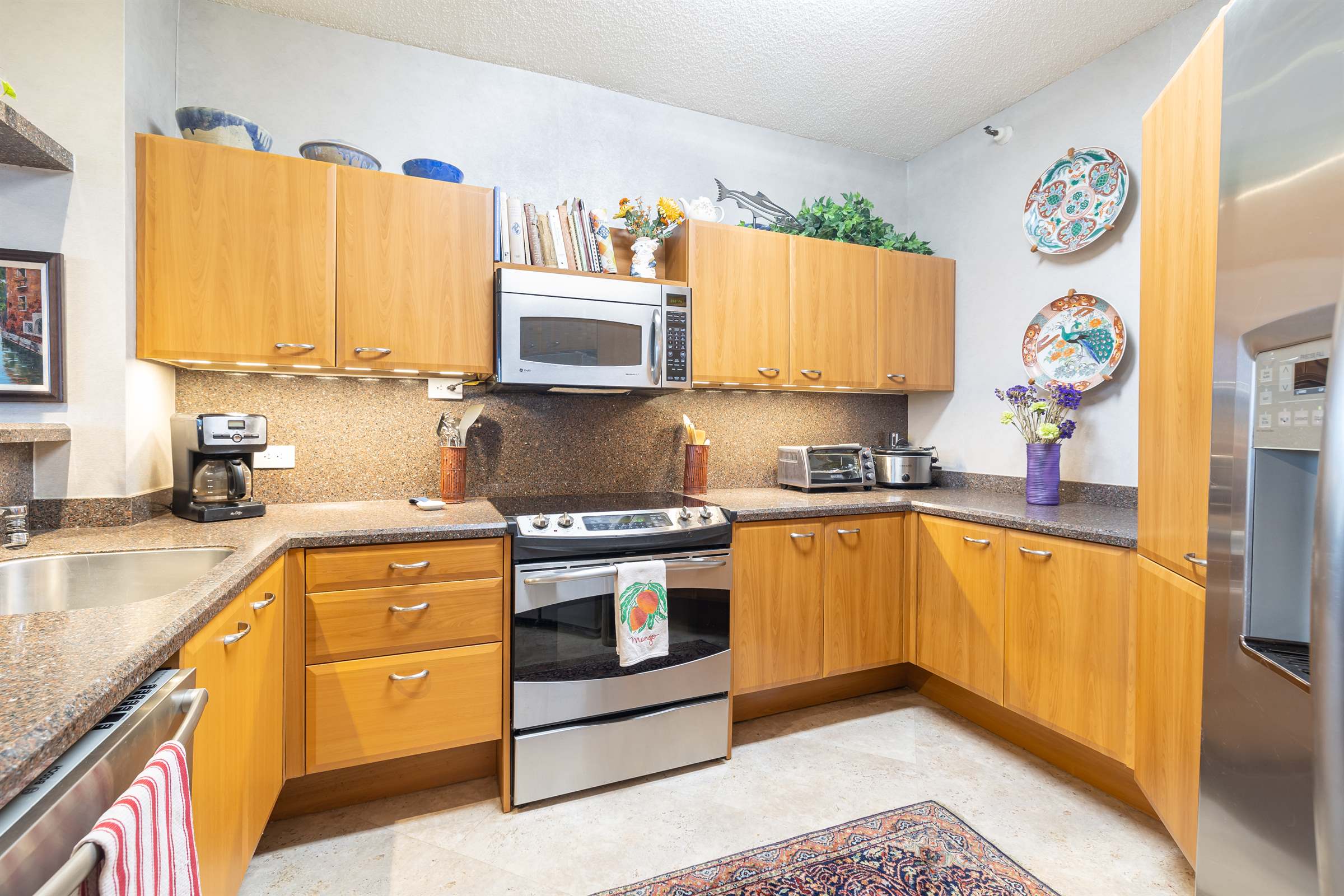 38 S Judd St, Honolulu, HI 96817