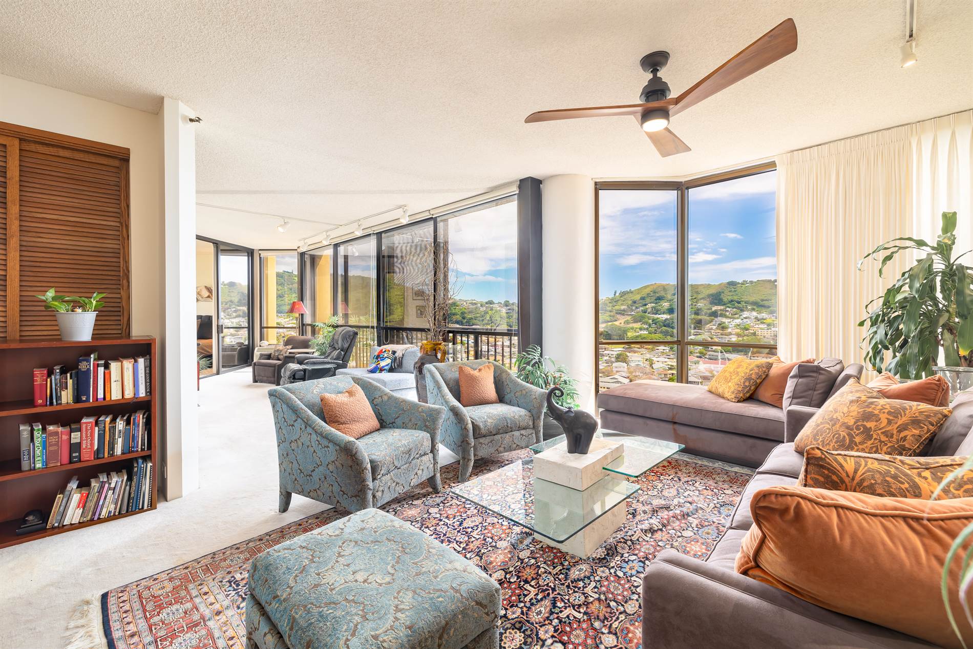 38 S Judd St, Honolulu, HI 96817